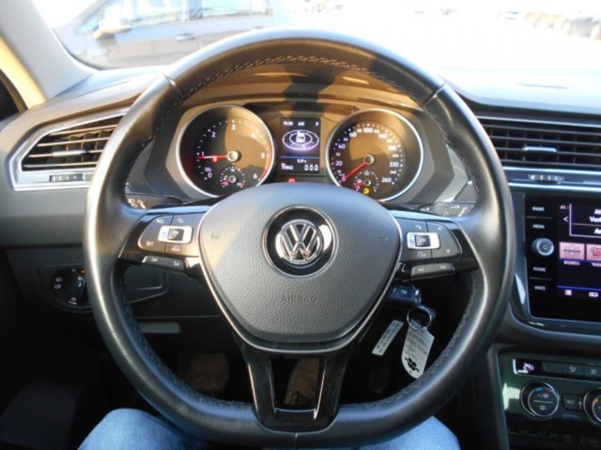 Volkswagen Tiguan Allspace 2.0 TDI SCR DSG 4MOTION Business BMT (9)