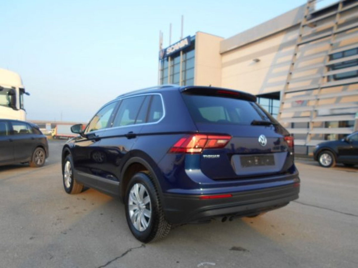 Volkswagen Tiguan Allspace 2.0 TDI SCR DSG 4MOTION Business BMT (4)