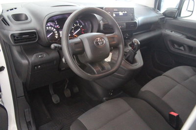 Toyota Proace City City 1.5D 100 CV S&S PC 5p. Comfort (9)