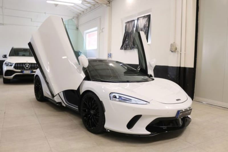 McLaren GT GT