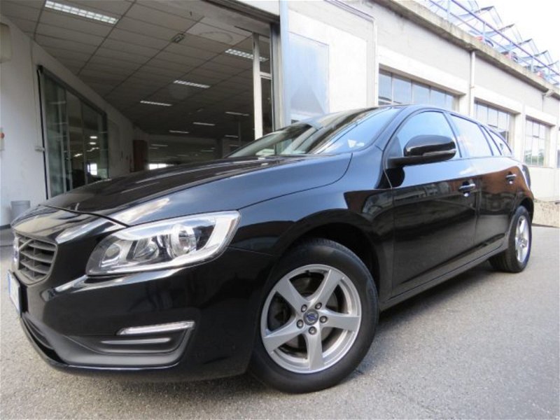 Volvo V60 D2 Geartronic Business usato