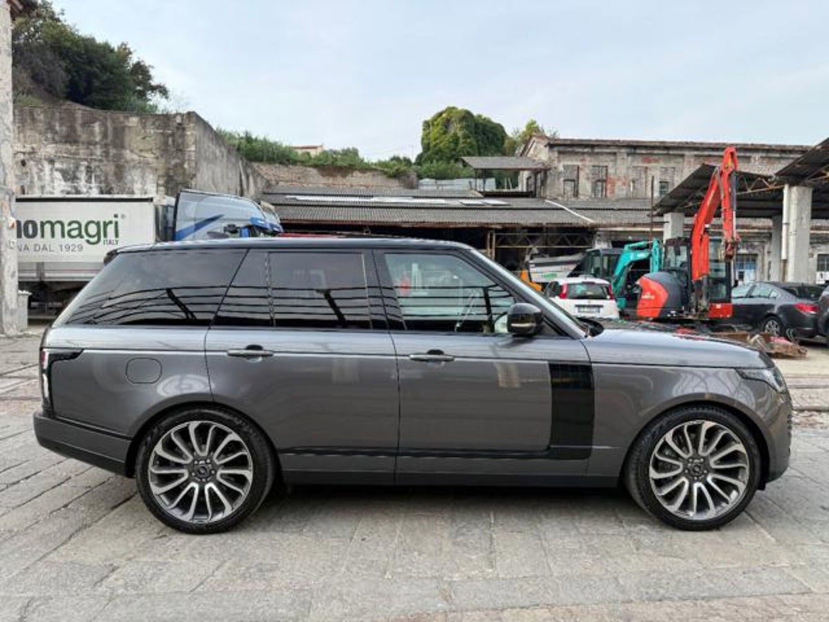Land Rover Range Rover 3.0 TDV6 Vogue (6)