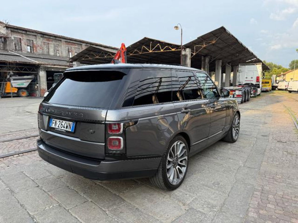 Land Rover Range Rover 3.0 TDV6 Vogue (9)