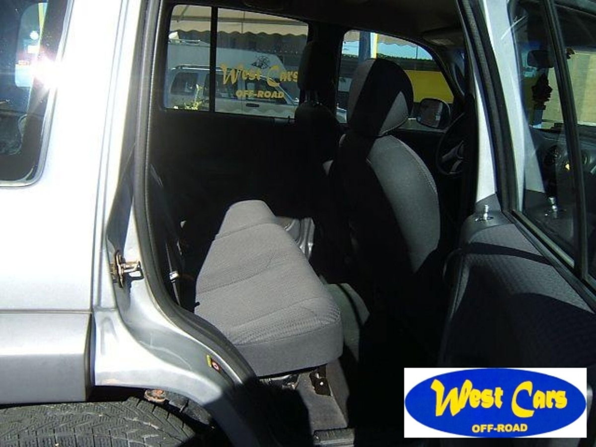 Jeep Cherokee 2.5 CRD Sport (11)