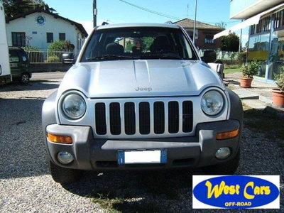 Jeep Cherokee 2.5 CRD Sport (2)