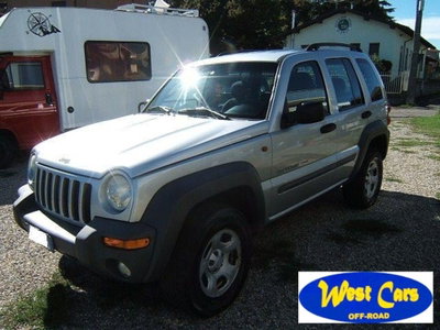 Jeep Cherokee 2.5 CRD Sport (3)