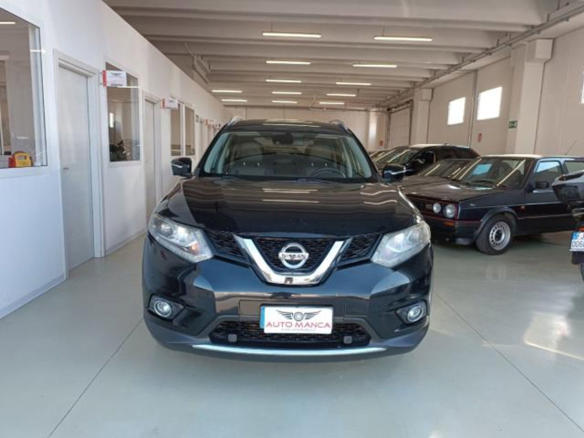 Nissan X-Trail 1.6 dCi 2WD Visia (2)