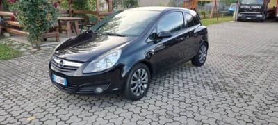 Opel Corsa 1.2 3 porte Sport usata