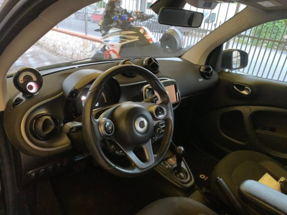 smart Fortwo EQ Passion Nightsky (10)