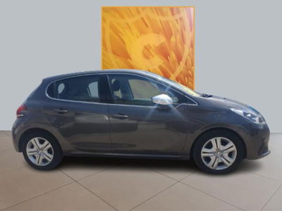 Peugeot 208 BlueHDi 100 Stop&Start 5 porte Allure  usata