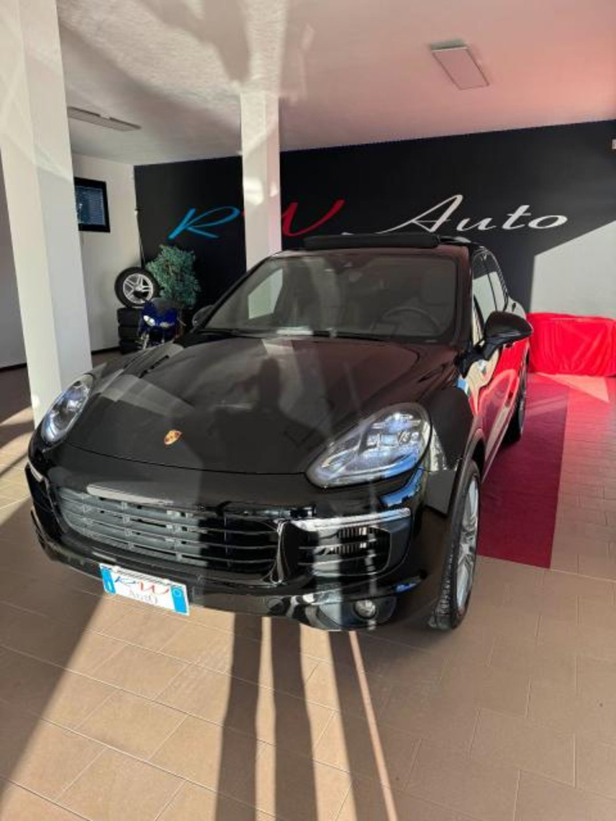 Porsche Cayenne 3.0 Diesel Platinum Edition (10)