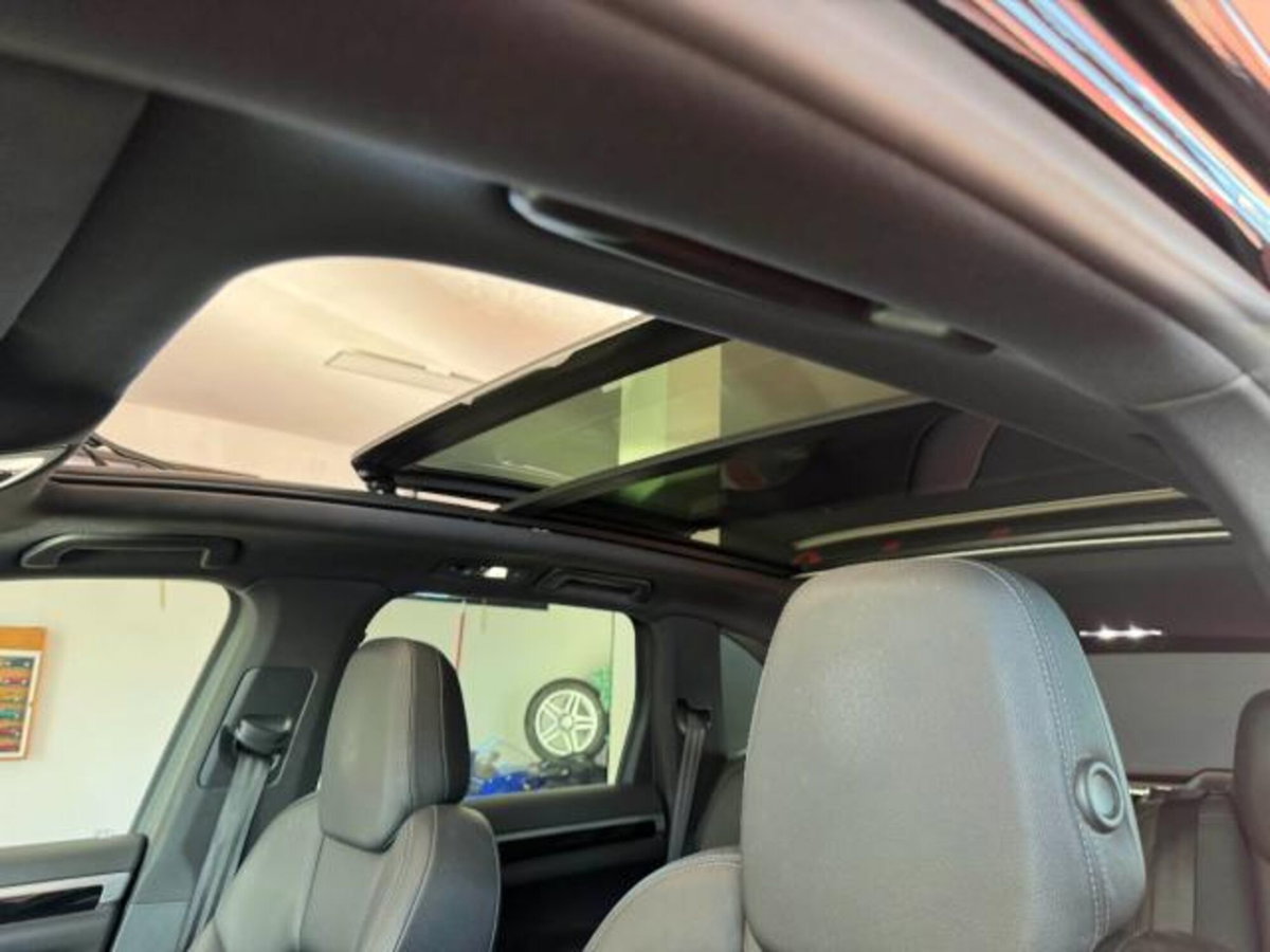 Porsche Cayenne 3.0 Diesel Platinum Edition (15)