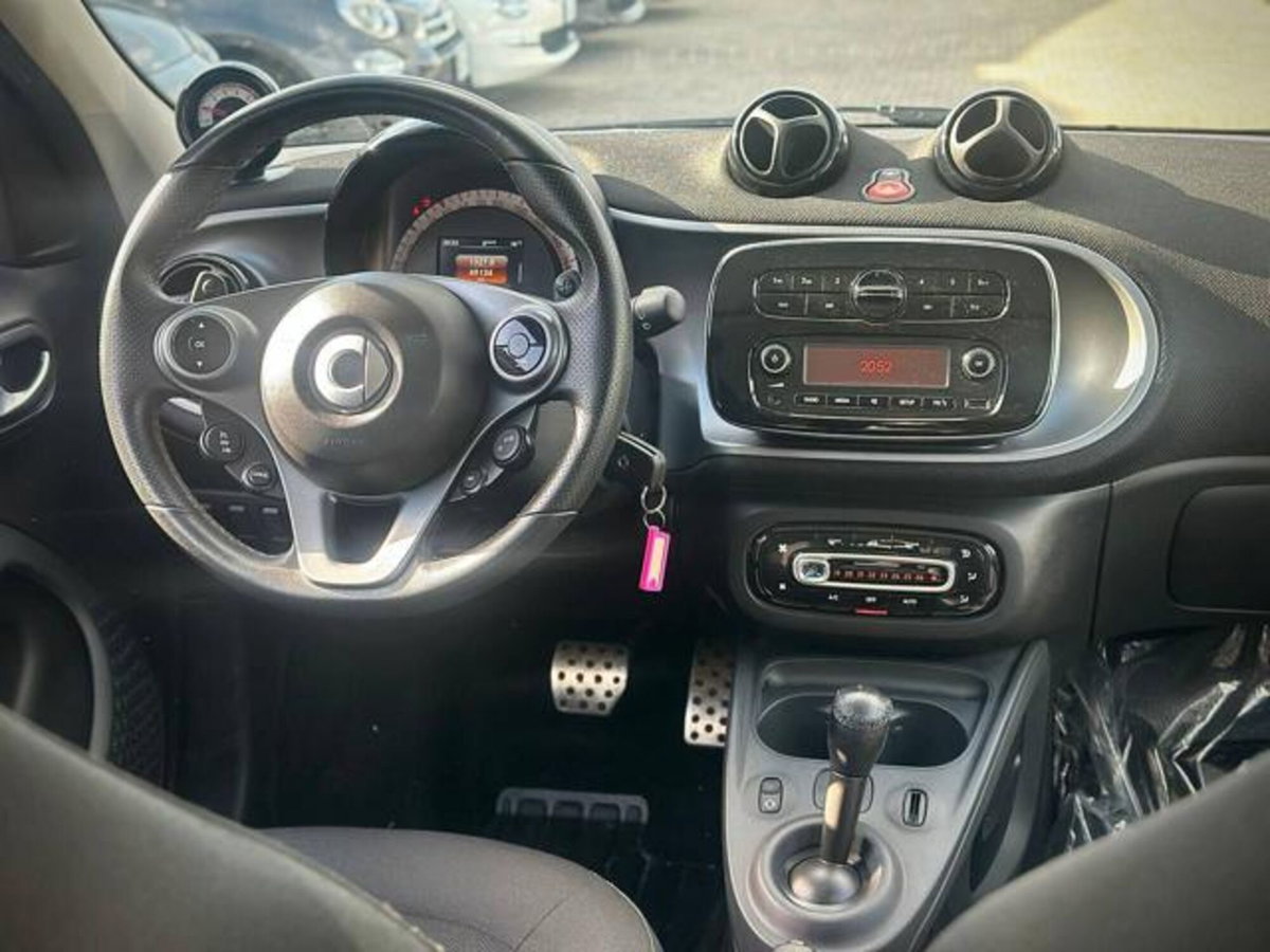 smart forfour forfour 70 1.0 twinamic Superpassion (16)