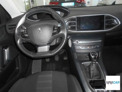 Peugeot 308 SW PureTech Turbo 130 S&S EAT8 Allure Pack (10)