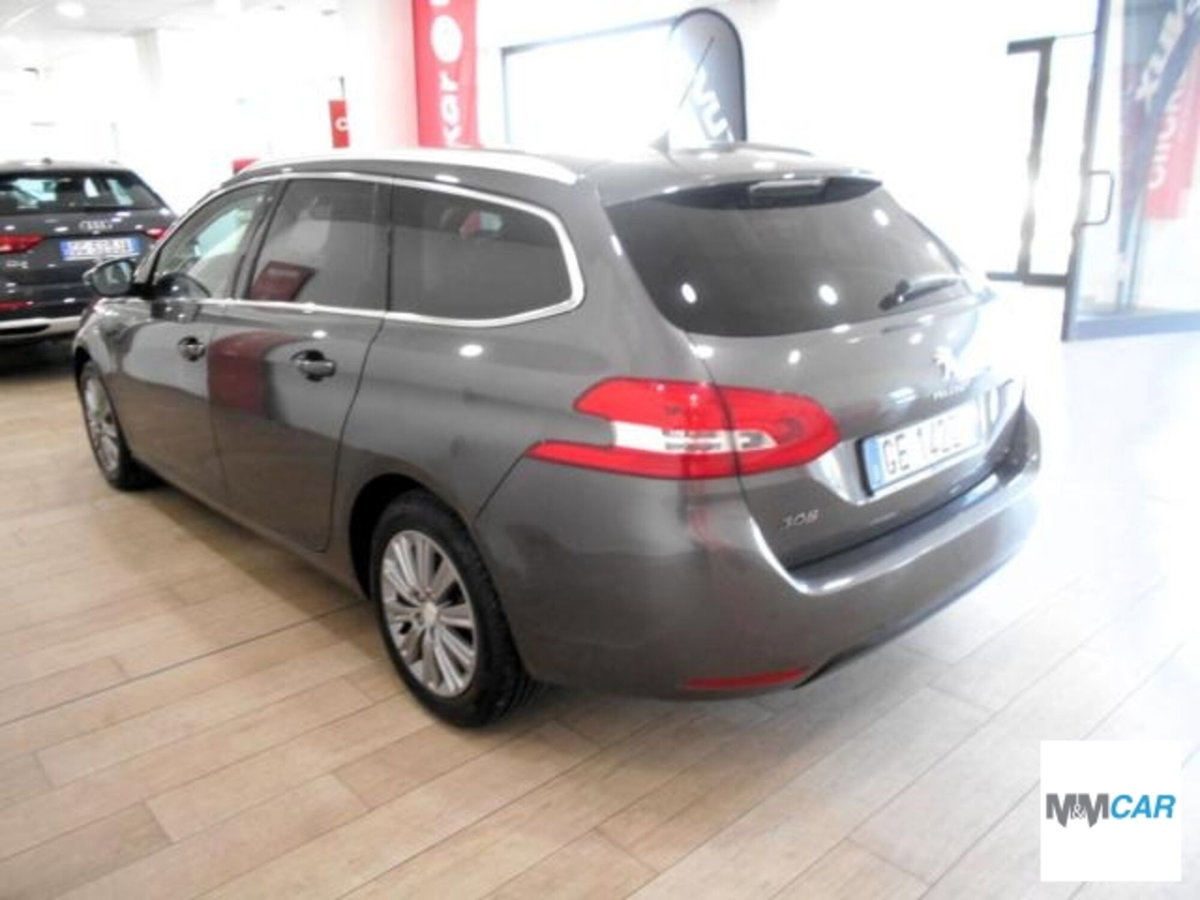 Peugeot 308 SW PureTech Turbo 130 S&S EAT8 Allure Pack (4)