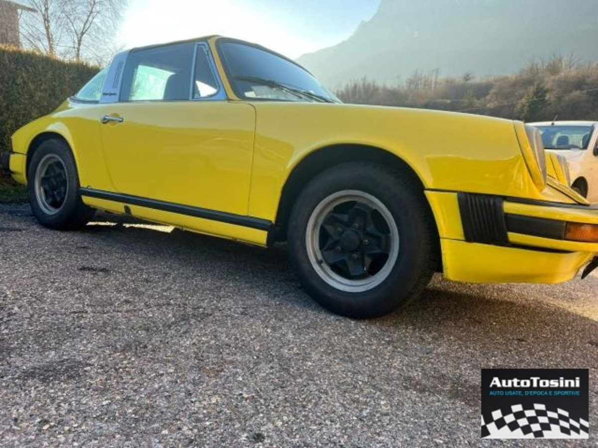 Porsche 911 Cabrio Carrera 4 (2)