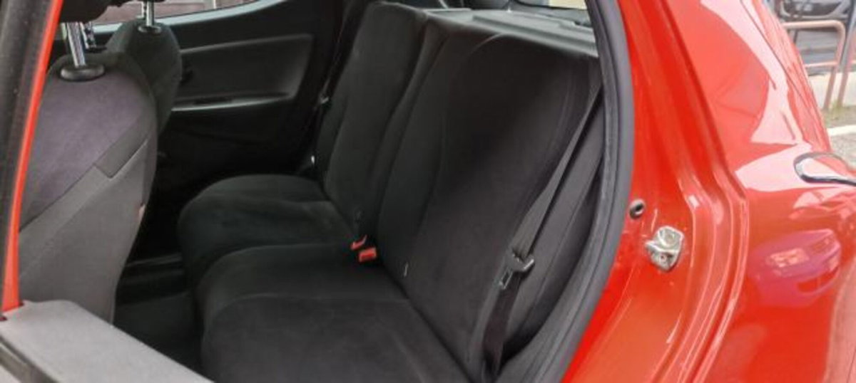 Lancia Ypsilon 1.2 69 CV 5 porte Gold (14)
