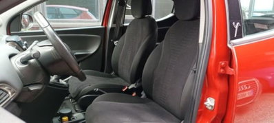 Lancia Ypsilon 1.2 69 CV 5 porte Gold (13)
