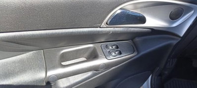 Lancia Ypsilon 1.4 16V MomoDesign (10)