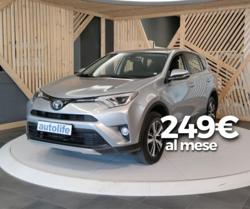 Toyota Rav4 D-4D 2WD Style
