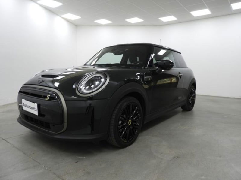 MINI Mini Cooper SE Resolute