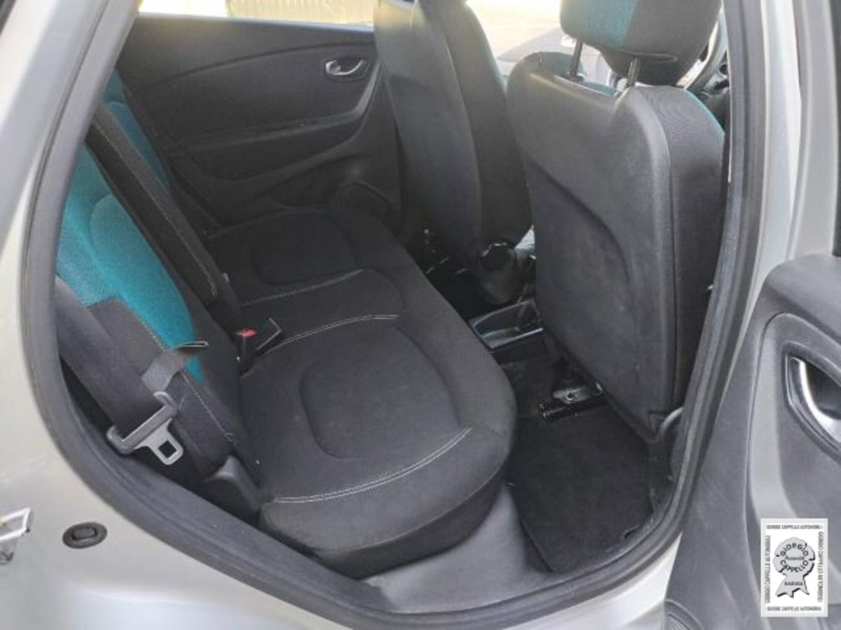 Renault Captur 1.5 dCi 8V 90 CV Start&Stop Life (13)