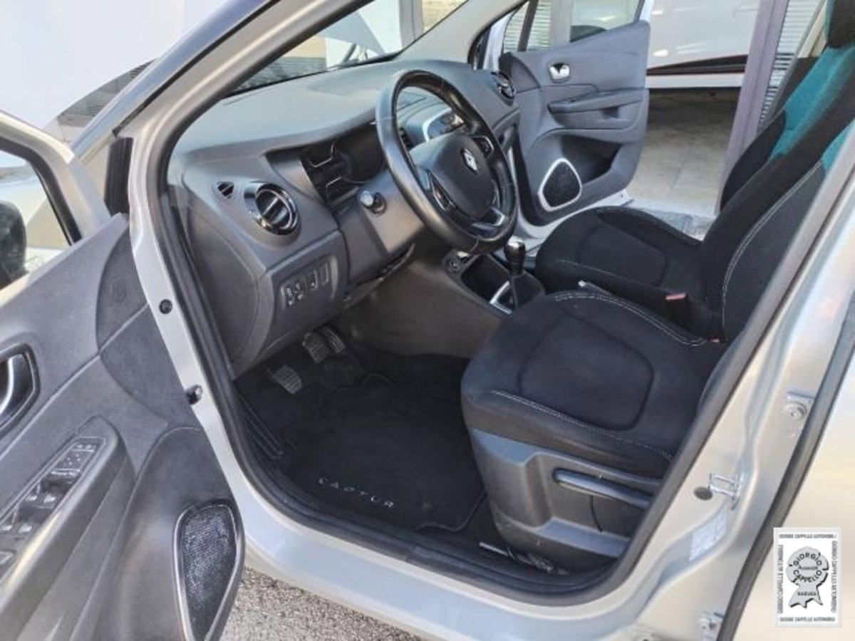 Renault Captur 1.5 dCi 8V 90 CV Start&Stop Life (18)