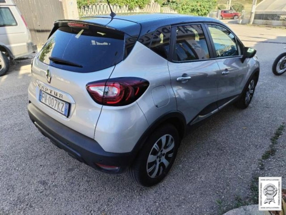 Renault Captur 1.5 dCi 8V 90 CV Start&Stop Life (8)