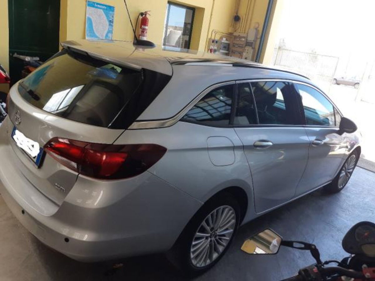 Opel Astra 1.6 CDTi 110CV Start&Stop 5 porte Dynamic (4)