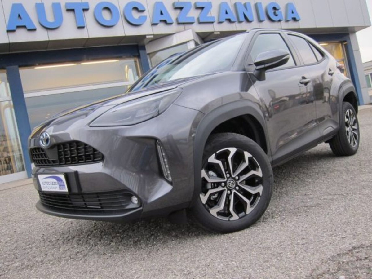 Toyota Yaris Cross Lounge fwd 130cv e-cvt (16)
