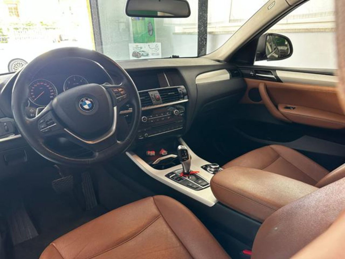 BMW X4 xDrive20d Business Advantage (10)