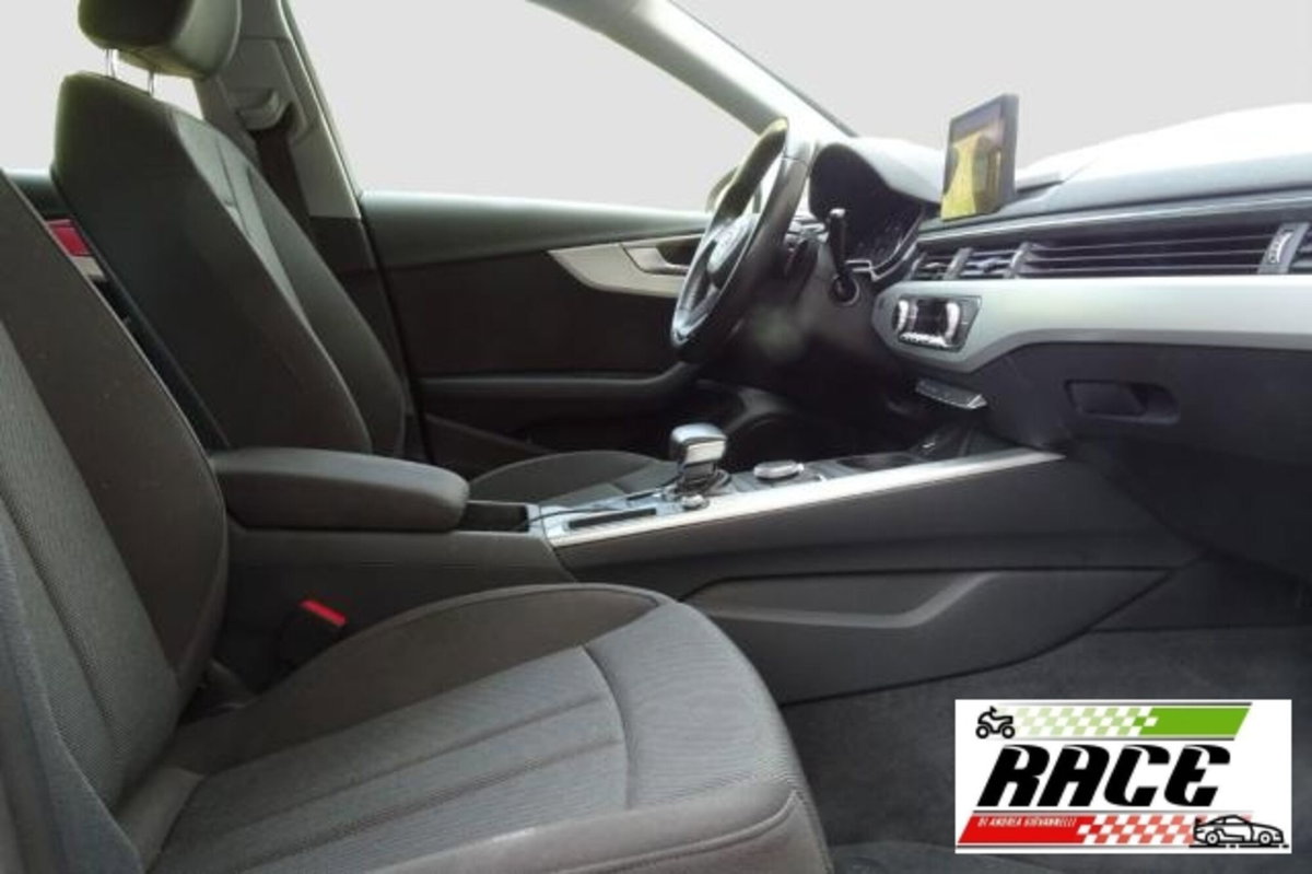 Audi A4 Avant 35 TDI S tronic Business (13)