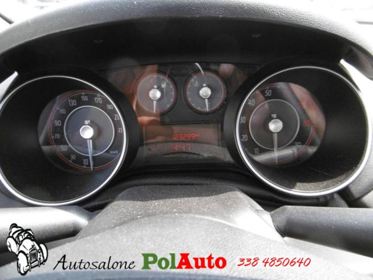 Fiat Punto 1.2 8V 5 porte Lounge (7)