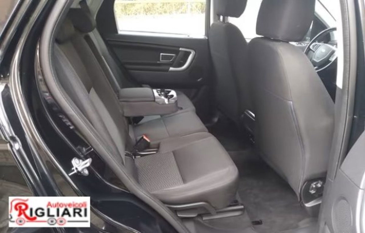 Land Rover Discovery Sport 2.0 eD4 150 CV 2WD (10)