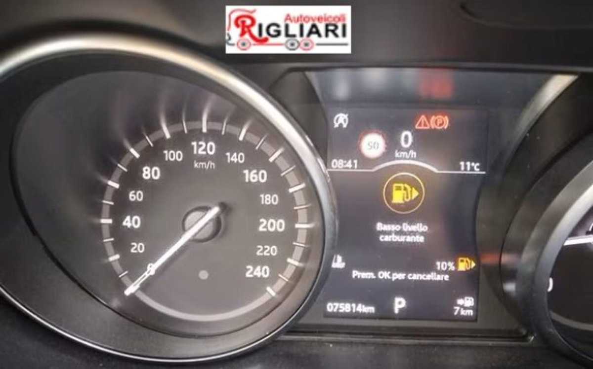 Land Rover Discovery Sport 2.0 eD4 150 CV 2WD (3)