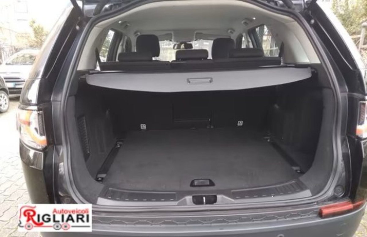 Land Rover Discovery Sport 2.0 eD4 150 CV 2WD (5)