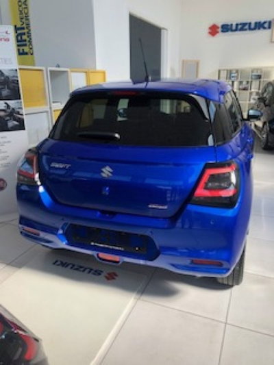Suzuki Swift 1.2h Top 2wd (5)