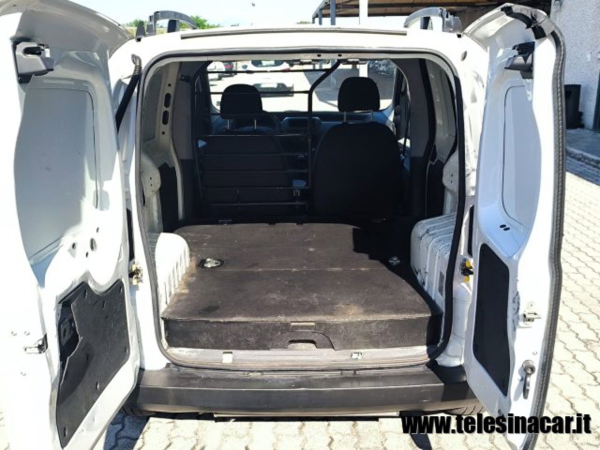 Fiat Fiorino 1.4 8V Furgone (12)