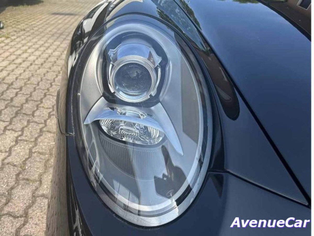 Porsche 911 Cabrio 3.4 Carrera (16)
