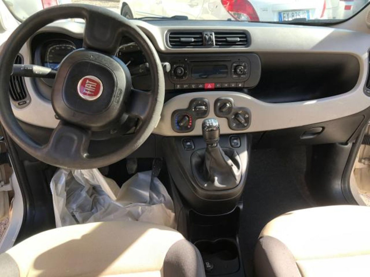 Fiat Panda 0.9 TwinAir Turbo Natural Power Lounge (9)