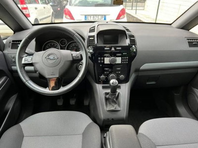 Opel Zafira 1.6 16V ecoM 150CV Turbo Cosmo (9)
