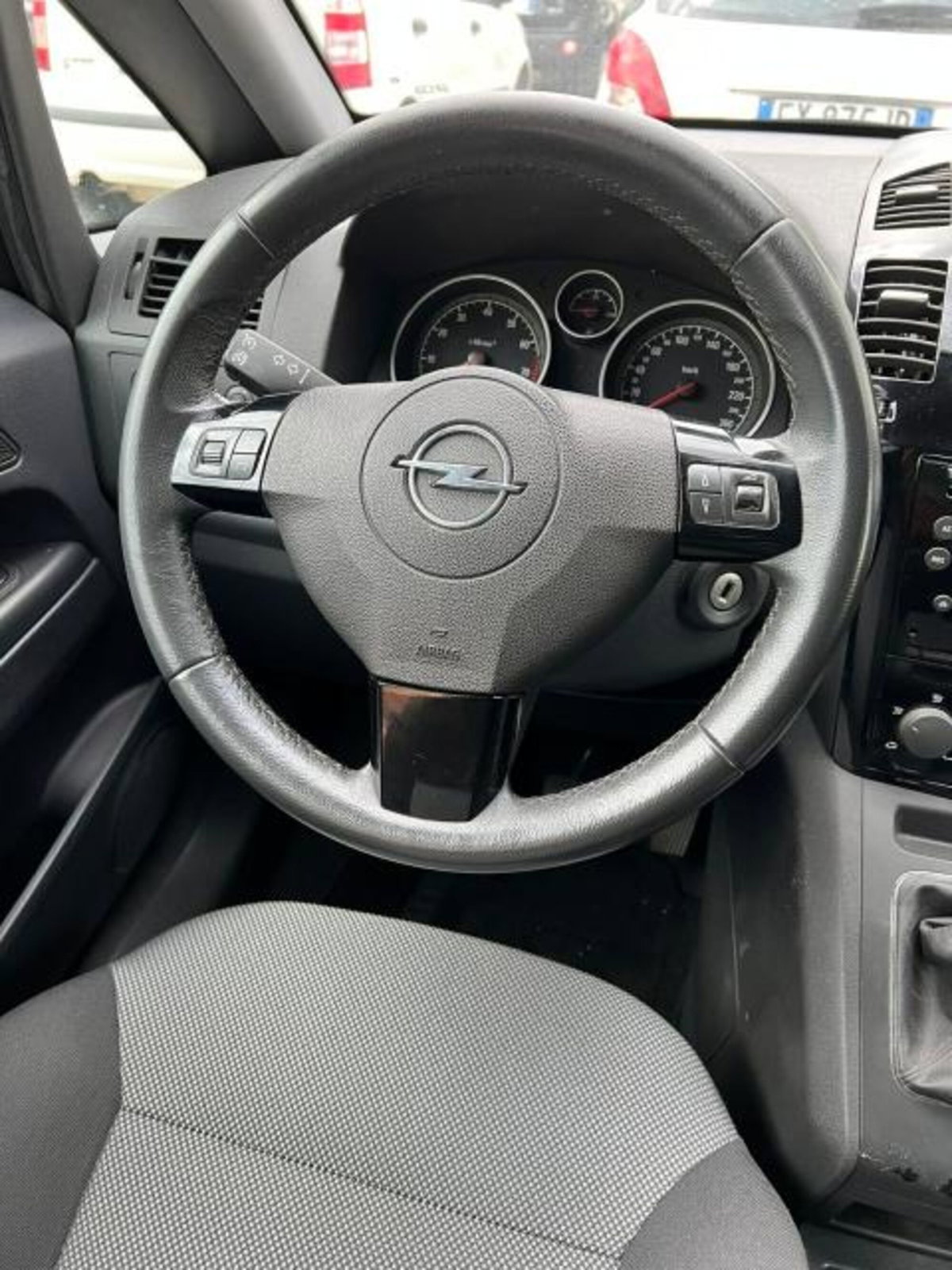 Opel Zafira 1.6 16V ecoM 150CV Turbo Cosmo (7)