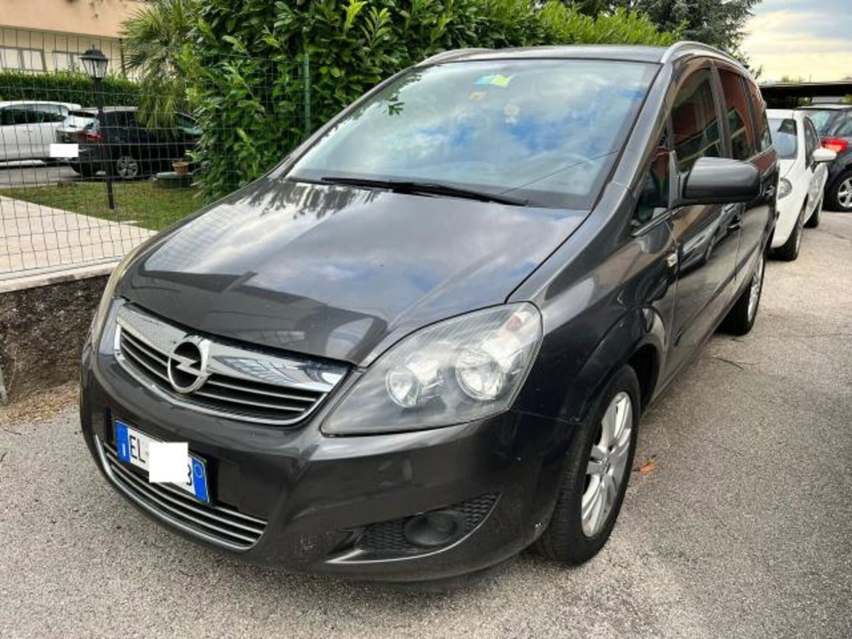 Opel Zafira 1.6 16V ecoM 150CV Turbo Cosmo (3)