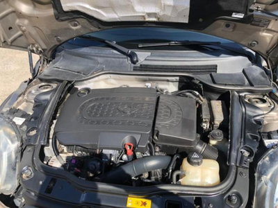 MINI Mini 1.6 16V Cooper D (11)