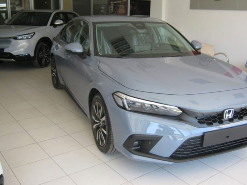 Honda Civic 2.0 hev Elegance ecvt