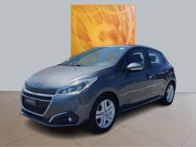 Peugeot 208 82 Stop&Start 5 porte Signature  usata