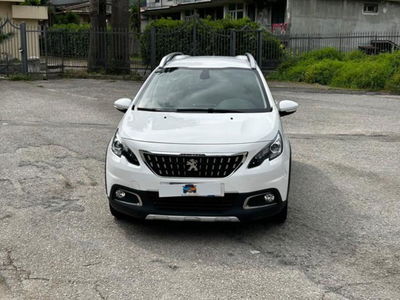 Peugeot 2008 120 S&S Allure  usata