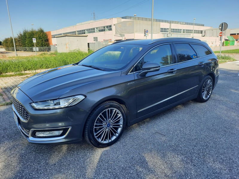 Ford Mondeo Station Wagon 2.0 TDCi 180 CV S&S Station Wagon Titanium