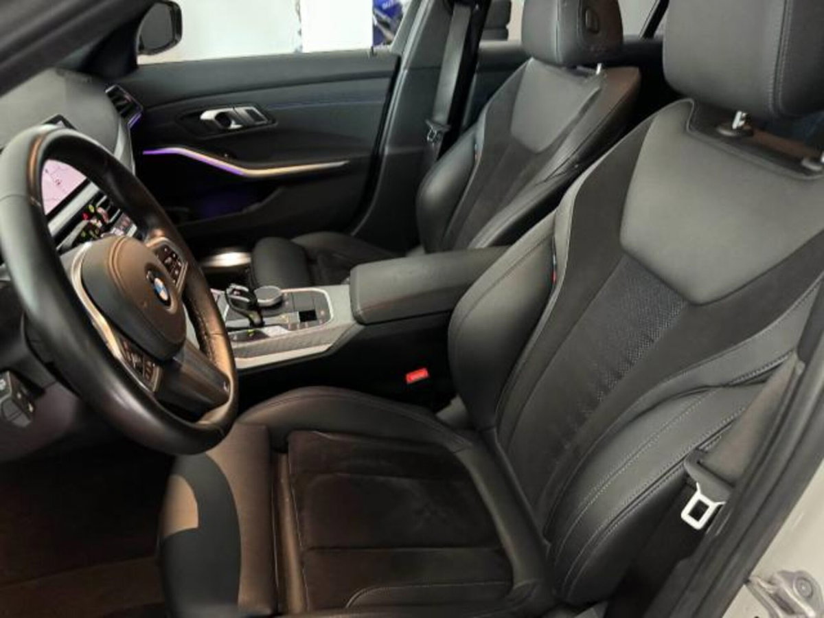 BMW Serie 3 Touring 320d  Msport (9)