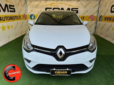 Renault Clio 1.2 75CV 5 porte Wave  usata